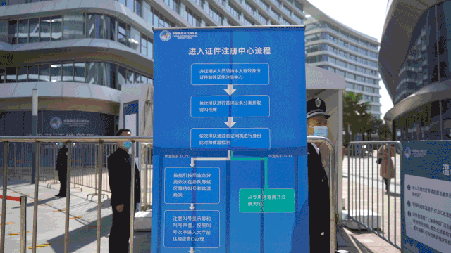 23214313t7re.gif 640.gif